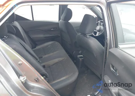 2019 Nissan Kicks Sv z USA, uszkodzony, nr VIN 3N1CP5CU8KL544453